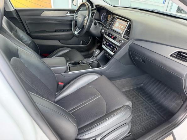 Hyundai Sonata VII (LF) Рестайлинг с пробегом 2019 года, цена 1 950 000 рублей, 123550 км, седан, Автокод Объявления
