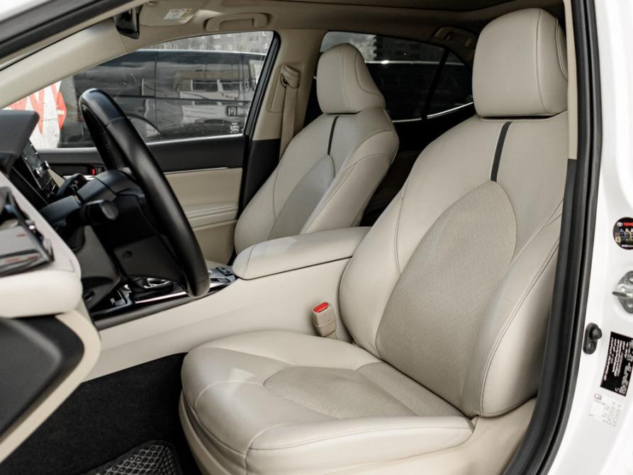 Toyota Camry VIII (XV70) Рестайлинг Екатеринбург  - изображение 12