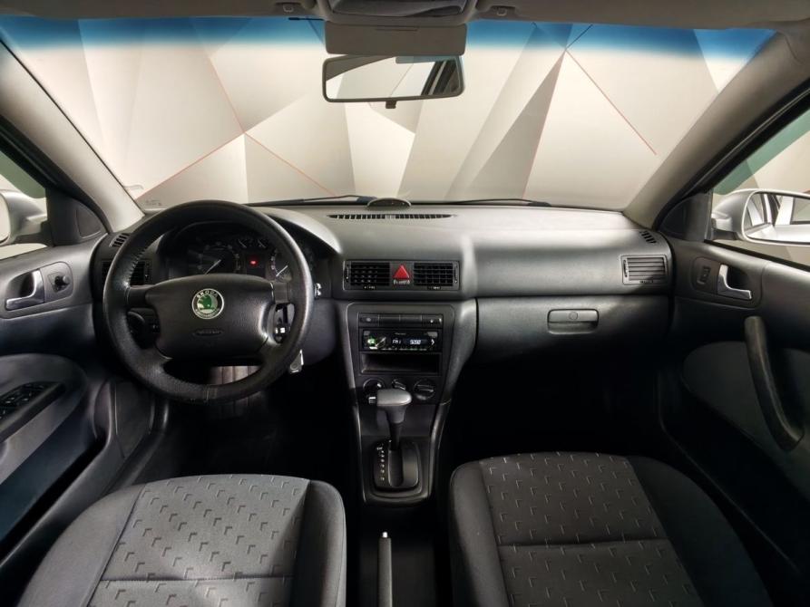Skoda Octavia I (A4) Рестайлинг Москва  - изображение 11