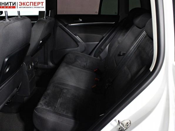 Volkswagen Tiguan I Рестайлинг с пробегом 2012 года, цена 1 257 000 рублей, 267303 км, внедорожник, Автокод Объявления