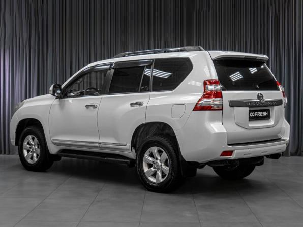 Toyota Land Cruiser Prado 150 Series Рестайлинг 1 с пробегом 2014 года, цена 3 179 000 рублей, 211776 км, внедорожник, Автокод Объявления
