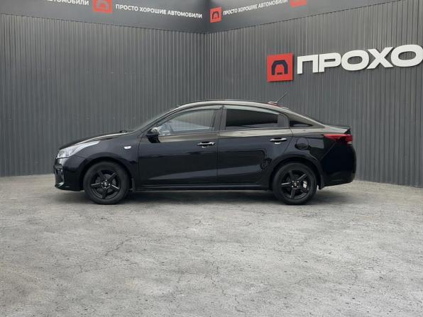 Kia Rio IV с пробегом 2018 года, цена 1 157 000 рублей, 110295 км, седан, Автокод Объявления