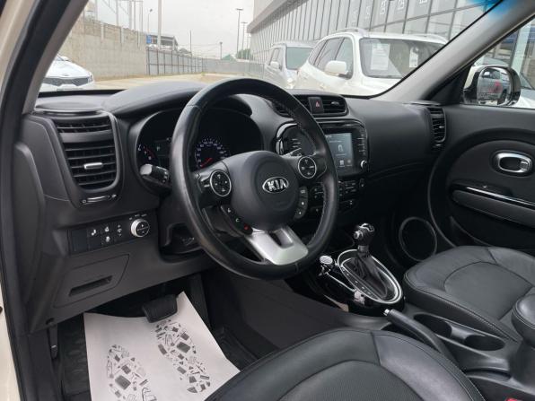 Kia Soul II Рестайлинг с пробегом 2017 года, цена 1 700 000 рублей, 44376 км, хэтчбек, Автокод Объявления
