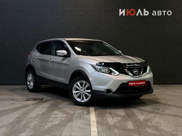 Nissan Qashqai II с пробегом 2017 года, цена 1 350 000 рублей, 108797 км, внедорожник, Автокод Объявления