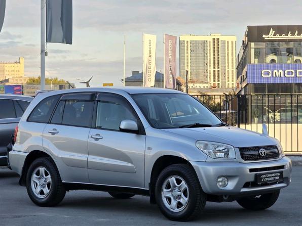 Toyota RAV4 II (XA20) Рестайлинг с пробегом 2005 года, цена 1 570 000 рублей, 82365 км, внедорожник, Автокод Объявления