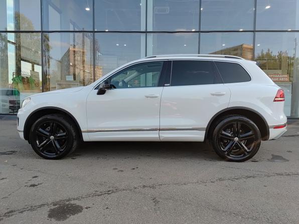 Volkswagen Touareg II Рестайлинг с пробегом 2017 года, цена 3 790 000 рублей, 115279 км, внедорожник, Автокод Объявления