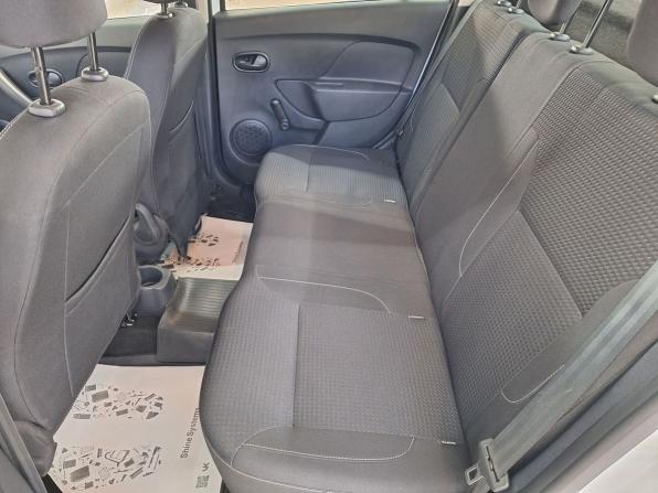 Renault Logan II Рестайлинг с пробегом 2022 года, цена 850 000 рублей, 165192 км, седан, Автокод Объявления