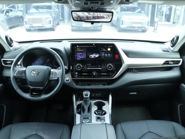 Toyota Highlander IV (XU70) с пробегом 2025 года, цена 4 744 000 рублей, 39331 км, внедорожник, Автокод Объявления