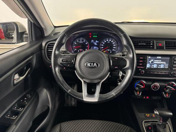 Kia Rio IV с пробегом 2018 года, цена 1 670 000 рублей, 34160 км, хэтчбек, Автокод Объявления