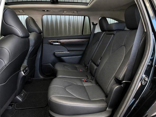 Toyota Highlander IV (XU70) с пробегом 2025 года, цена 5 617 000 рублей, 20 км, внедорожник, Автокод Объявления