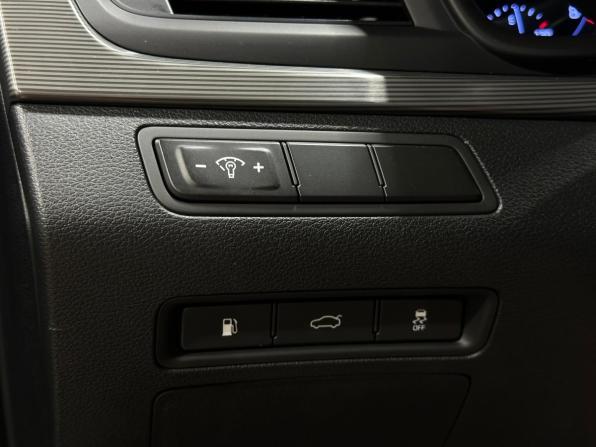 Hyundai Sonata VII (LF) Рестайлинг с пробегом 2019 года, цена 1 895 000 рублей, 91744 км, седан, Автокод Объявления