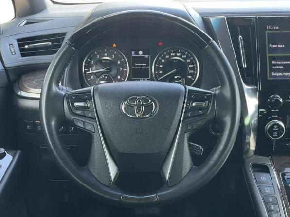 Toyota Alphard III Рестайлинг с пробегом 2021 года, цена 6 090 000 рублей, 66155 км, минивэн, Автокод Объявления