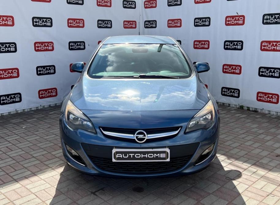 Opel Astra J Рестайлинг Санкт-Петербург  - изображение 2