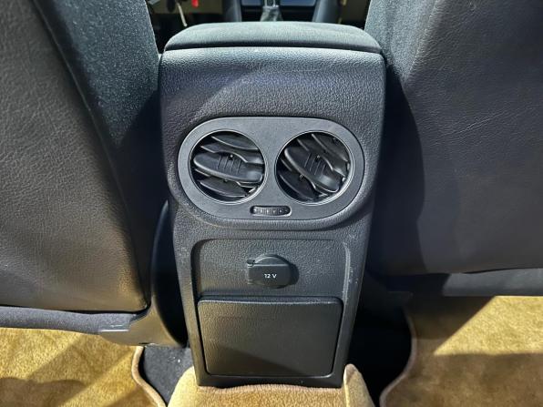 Volkswagen Tiguan I Рестайлинг с пробегом 2015 года, цена 1 300 000 рублей, 233447 км, внедорожник, Автокод Объявления