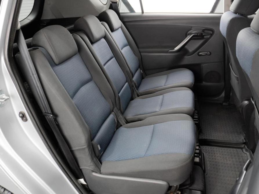 Toyota Verso I Рестайлинг Тюмень  - изображение 7