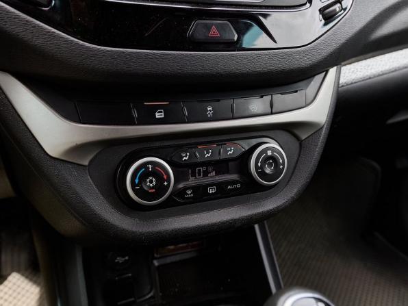 Lada (ВАЗ) Vesta I с пробегом 2019 года, цена 825 000 рублей, 153854 км, универсал, Автокод Объявления