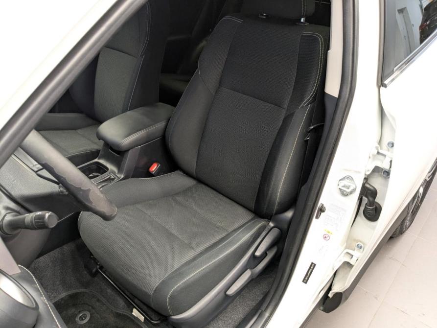 Toyota RAV4 IV (XA40) Рестайлинг Москва  - изображение 14