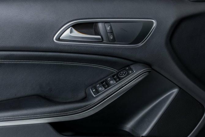 Mercedes-Benz GLA I (X156) с пробегом 2014 года, цена 1 620 000 рублей, 205000 км, внедорожник, Автокод Объявления