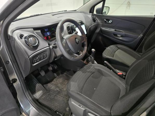 Renault Kaptur I с пробегом 2016 года, цена 1 330 000 рублей, 112001 км, внедорожник, Автокод Объявления