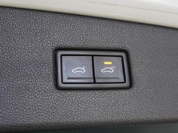 Volkswagen Tiguan II Рестайлинг с пробегом 2021 года, цена 2 349 000 рублей, 120593 км, внедорожник, Автокод Объявления