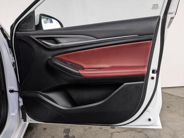 Changan Eado Plus с пробегом 2023 года, цена 1 575 000 рублей, 22085 км, седан, Автокод Объявления