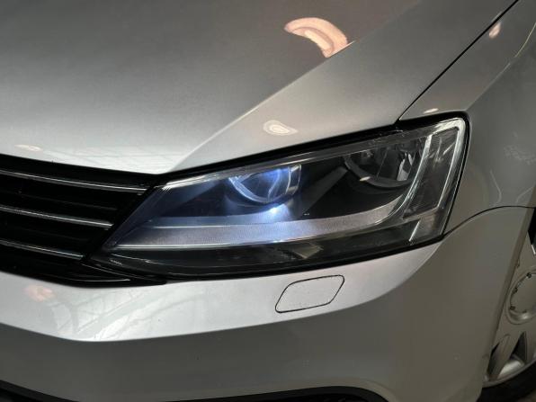 Volkswagen Jetta VI Рестайлинг с пробегом 2015 года, цена 950 000 рублей, 197103 км, седан, Автокод Объявления
