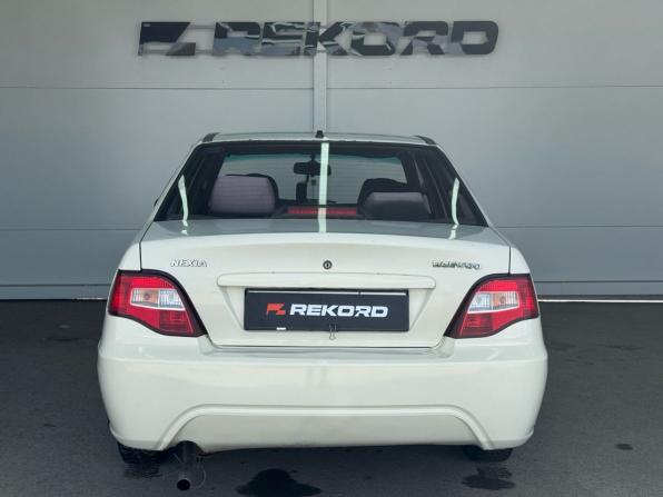 Daewoo Nexia I Рестайлинг с пробегом 2012 года, цена 189 000 рублей, 87550 км, седан, Автокод Объявления