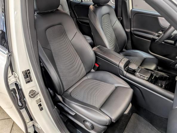 Mercedes-Benz GLB I (X247) с пробегом 2021 года, цена 2 890 000 рублей, 88783 км, внедорожник, Автокод Объявления
