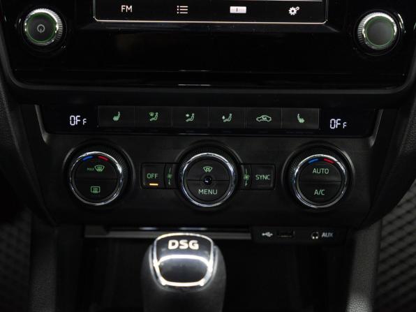 Skoda Octavia III (A7) с пробегом 2016 года, цена 1 630 000 рублей, 89334 км, лифтбек, Автокод Объявления