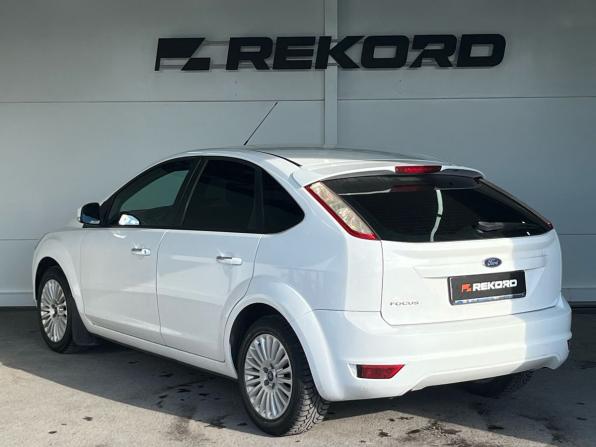 Ford Focus II Рестайлинг с пробегом 2011 года, цена 879 000 рублей, 79745 км, хэтчбек, Автокод Объявления