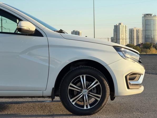 Lada (ВАЗ) Vesta I Рестайлинг (NG) с пробегом 2024 года, цена 1 379 000 рублей, 56879 км, универсал, Автокод Объявления