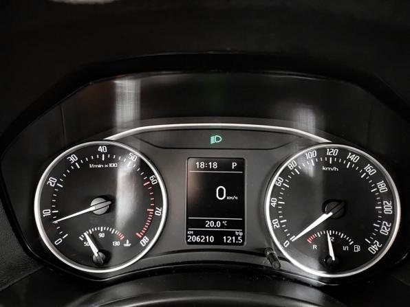 Skoda Octavia II (A5) Рестайлинг с пробегом 2011 года, цена 710 000 рублей, 206000 км, лифтбек, Автокод Объявления