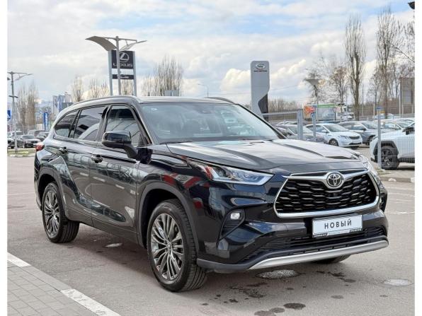 Toyota Highlander IV (XU70) с пробегом 2026 года, цена 5 700 000 рублей, 11 км, внедорожник, Автокод Объявления