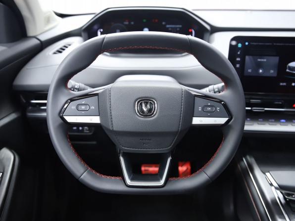 Changan UNI-S (CS55 Plus) с пробегом 2024 года, цена 2 290 000 рублей, 11375 км, внедорожник, Автокод Объявления