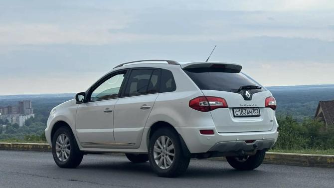 Renault Koleos I Рестайлинг 2 с пробегом 2014 года, цена 1 120 000 рублей, 207682 км, внедорожник, Автокод Объявления