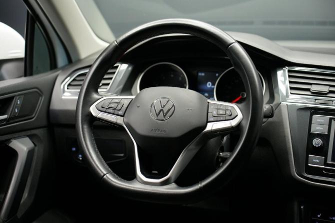 Volkswagen Tiguan II Рестайлинг с пробегом 2020 года, цена 2 555 000 рублей, 103000 км, внедорожник, Автокод Объявления