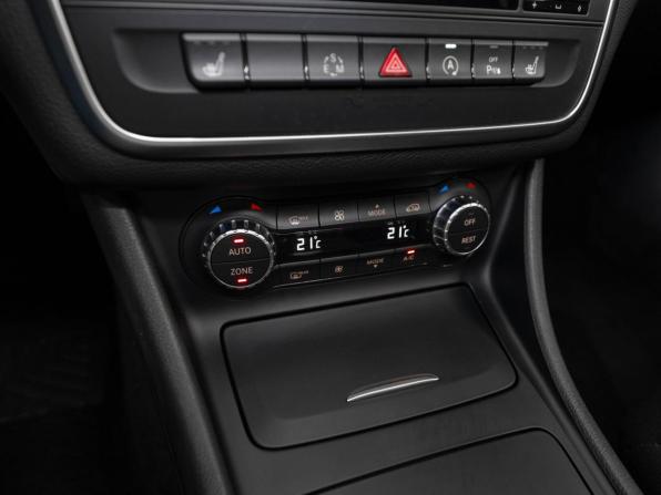 Mercedes-Benz GLA I (X156) с пробегом 2014 года, цена 1 990 000 рублей, 89000 км, внедорожник, Автокод Объявления