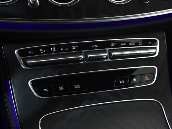 Mercedes-Benz E-Класс V (W213 S213 C238) Рестайлинг с пробегом 2021 года, цена 3 525 387 рублей, 120856 км, седан, Автокод Объявления