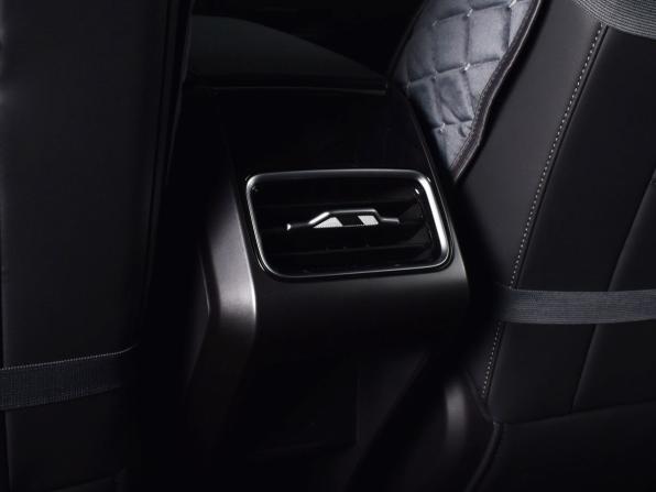 Jaecoo J7 I с пробегом 2024 года, цена 2 374 995 рублей, 26380 км, внедорожник, Автокод Объявления