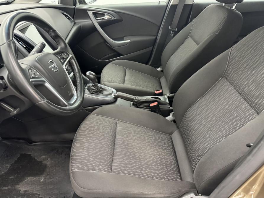 Opel Astra J Рестайлинг Воронеж  - изображение 19