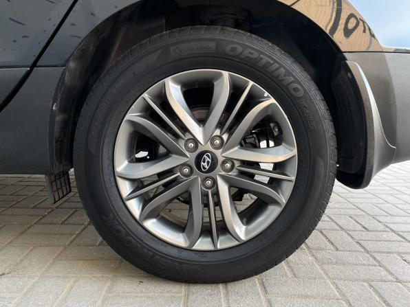 Hyundai ix35 I Рестайлинг с пробегом 2015 года, цена 1 660 000 рублей, 71061 км, внедорожник, Автокод Объявления