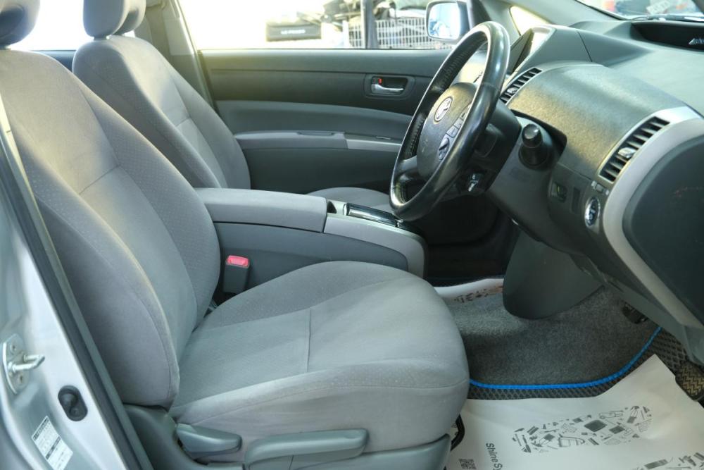 Toyota Prius II Рестайлинг (XW20) Омск  - изображение 8