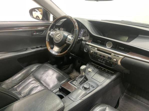 Lexus ES VI Рестайлинг с пробегом 2016 года, цена 2 790 000 рублей, 196555 км, седан, Автокод Объявления