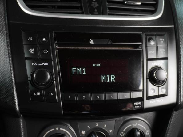 Suzuki Swift IV с пробегом 2011 года, цена 899 000 рублей, 121399 км, хэтчбек, Автокод Объявления