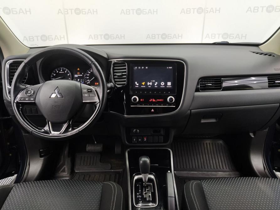 Mitsubishi Outlander III Рестайлинг 3 Екатеринбург  - изображение 25
