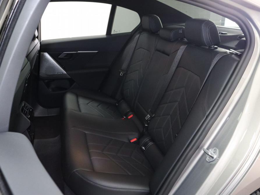 BMW 5 серии VIII (G60/G61/G68) Минеральные Воды  - изображение 15