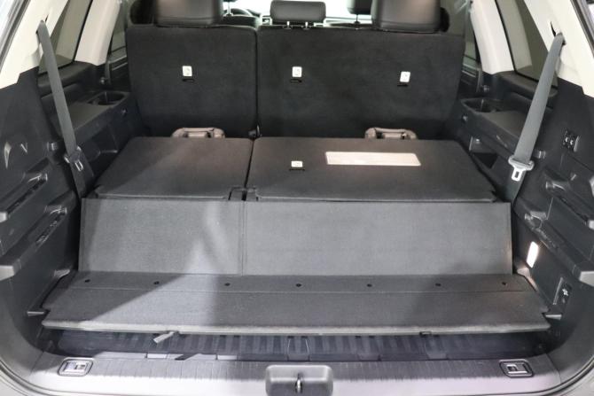 Toyota Sequoia III с пробегом 2023 года, цена 9 150 000 рублей, 60289 км, внедорожник, Автокод Объявления