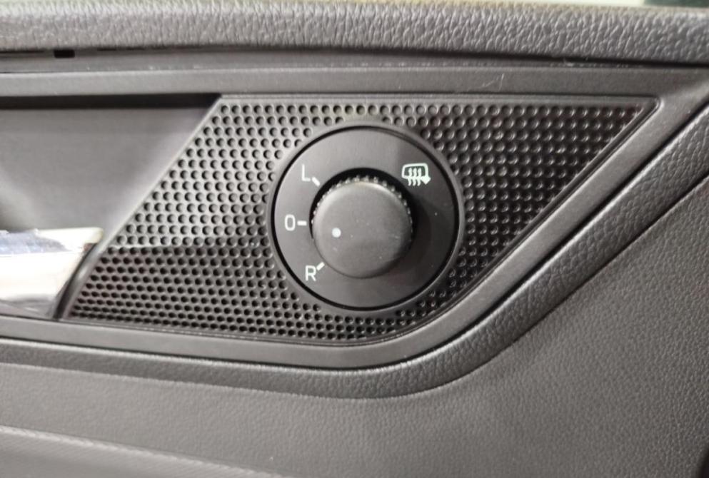 Skoda Rapid I Рестайлинг Саратов  - изображение 20