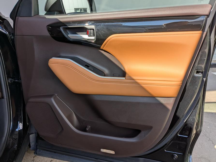 Toyota Highlander IV (XU70) Москва  - изображение 14