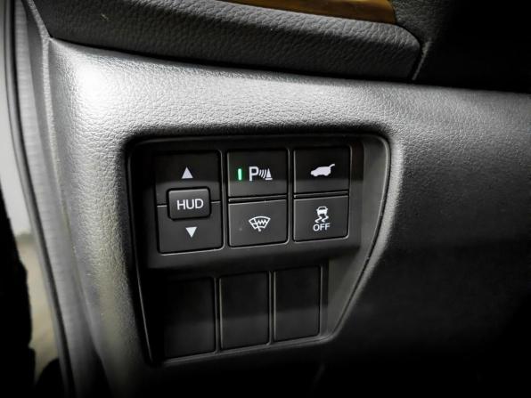 Honda CR-V V Рестайлинг с пробегом 2021 года, цена 4 090 000 рублей, 70770 км, внедорожник, Автокод Объявления